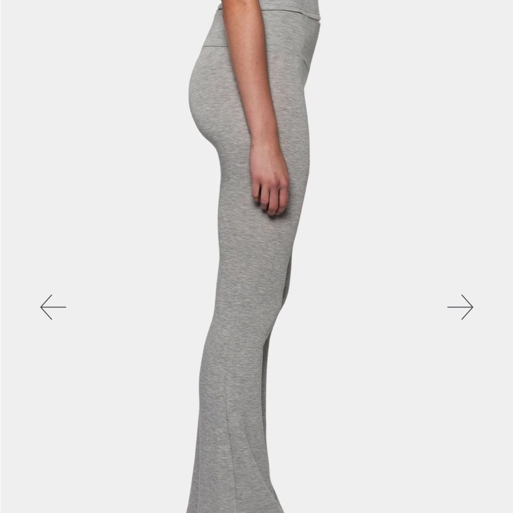 BLEUSALT MALIBU YOGA PANT 00 - Picture 2 of 4